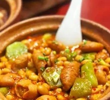 Stewed Pig Intestines with Soybeans