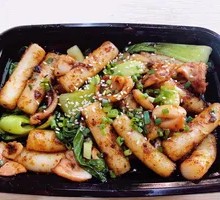 Spicy Squid and Rice Cake Stir-fry