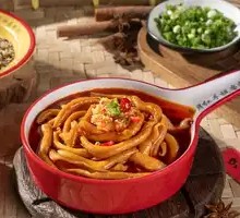 Pork Intestine and Duck Intestine Stir-fry