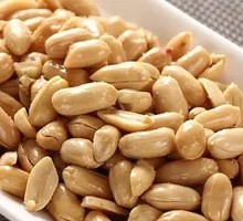 Freshly Cooked Peanuts