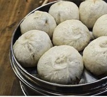 Handmade Matsutake Steamed Buns