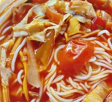 Sour Cabbage Three Delicacies Rice Noodles