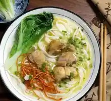Signature Original Chicken Broth Rice Noodles