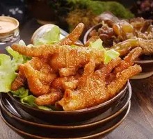 Braised Chicken Feet with Tiger Skin