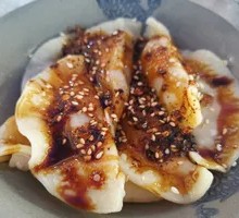 红油水饺