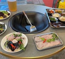Hot Pot Fish and Bullfrog