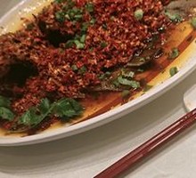 Stir-Fried Smoke-Red Fish