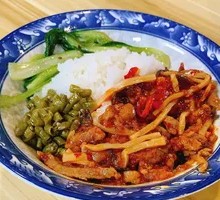Fish-Flavored Shredded Pork Rice Bowl