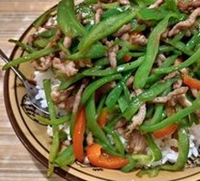 Green Pepper Shredded Pork Rice