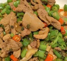 Green Pepper and Pork Slices