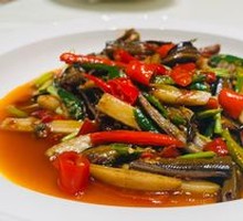 Crispy Eel with Green Pepper
