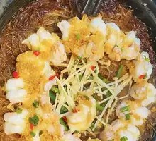 Garlic Shrimp with Rice Noodles