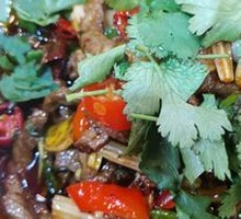 Stir-Fried Beef Strips