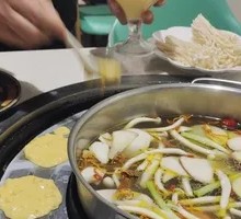 Health-Preserving Mushroom Soup Pot
