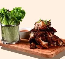 Thai Crispy Pig's Trotter
