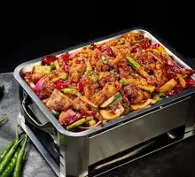 Spicy Chicken Dry Pot