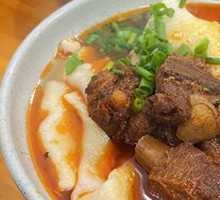 Pork Rib Noodle with Sauce