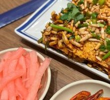 Guiyang Houttuynia Thousand-layer Dish