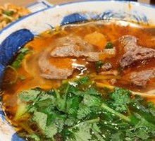 Old Kaili Sour Beef Noodles