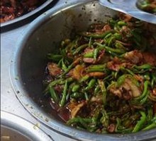 Green Pepper Pig Ear
