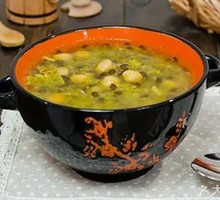Sour Cabbage and Doubanjiang Soup