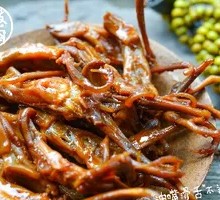 Spicy Braised Duck Tongues