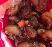 Flavorful Pig Trotters