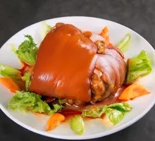 Selecting Pork Shoulder with Fat and Lean