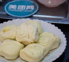 Jam Baozi