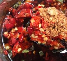 Pig's Hoof and Tofu Hot Pot