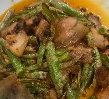 Spicy Green Pepper Stir-fry with Pork