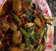 Stir-fried Pork with Green Onions