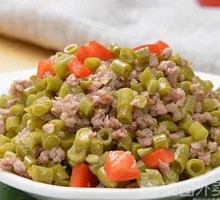 Stewed Pork and Green Beans Rice Bowl