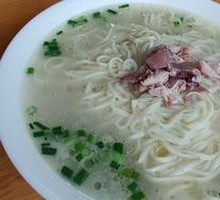 Creamy Sour Cabbage Noodles