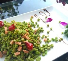 Stewed Pork with Green Peas
