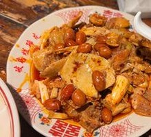 Broken Shop Cold Chicken Salad