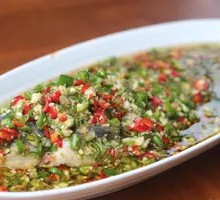 Cold-mixed crucian carp