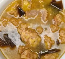 Fried Pork and Kelp Soup