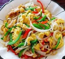 Scrambled Eggs with Onion