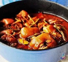 Dried Cowpea and Pork Trotter Stew