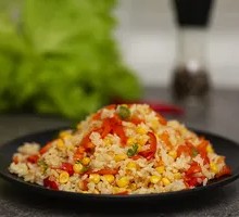Sweet Pepper and Pork Stir-Fried Rice
