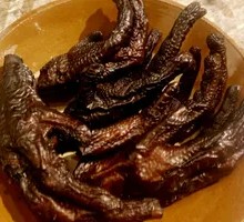 Smoked Chicken Feet