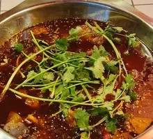 麻嘴巴兔 Hot Pot