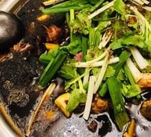 Braised Pork Intestine and Chicken