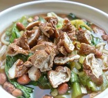 Pickled Pepper Intestine Noodles