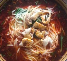 Pickled Pepper Intestine Knife-Sliced Noodles