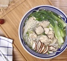 Stewed Chicken Noodles