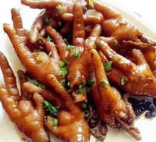 Hong Kong Style Braised Chicken Feet