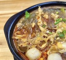 Clay Pot Rice Noodles