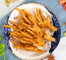 Spiced Braised Chicken Feet
